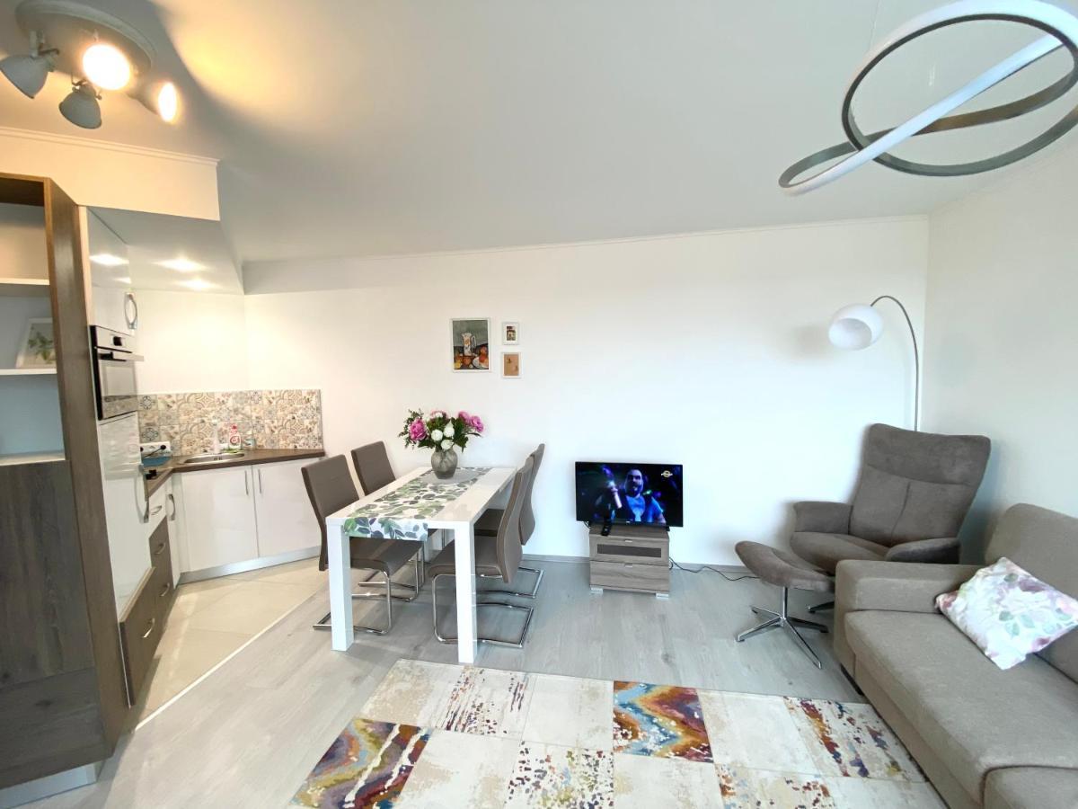 Panorama View Apartment In City Center Héviz Zewnętrze zdjęcie