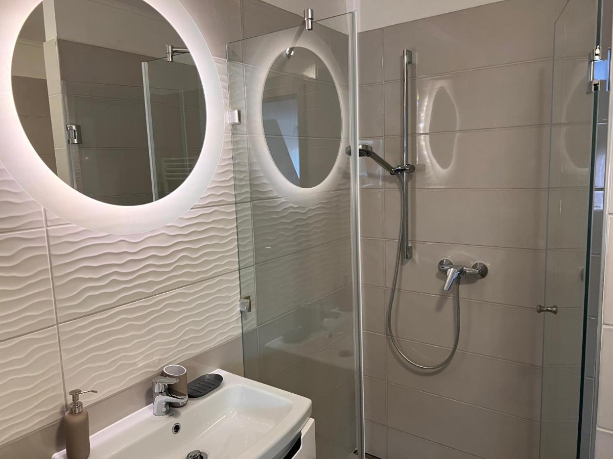 Panorama View Apartment In City Center Héviz Zewnętrze zdjęcie