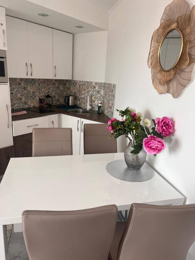 Panorama View Apartment In City Center Héviz Zewnętrze zdjęcie