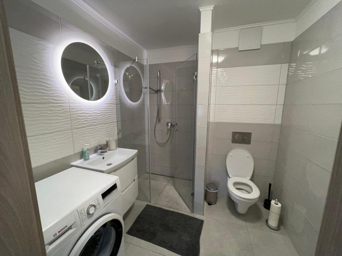 Panorama View Apartment In City Center Héviz Zewnętrze zdjęcie